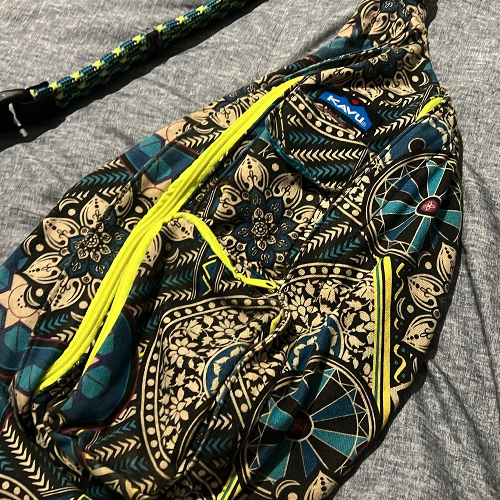 Kavu Bag - Picture 2 of 5